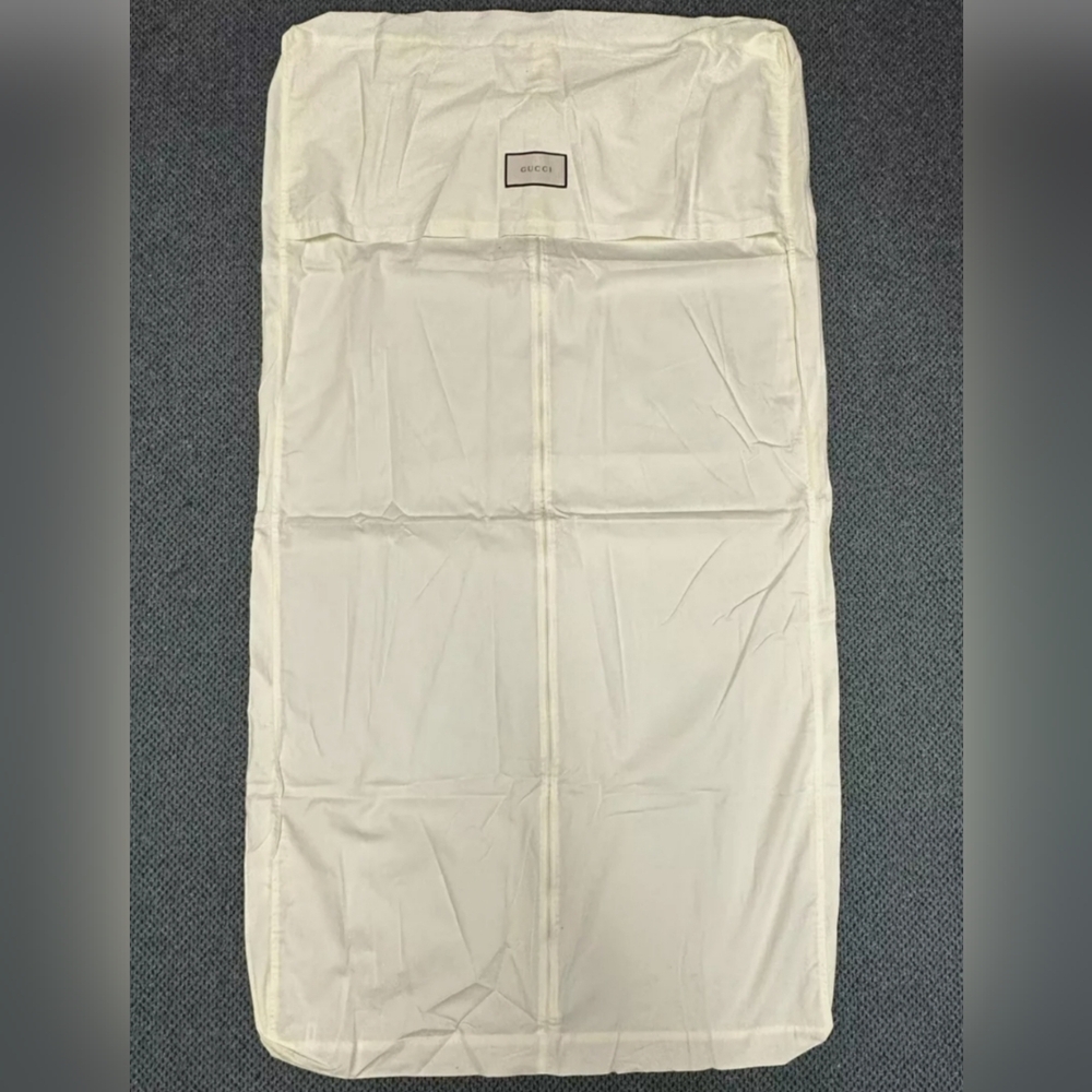 Authentic!! Gucci Garment Bag Ivory.